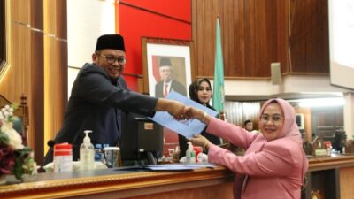 DPR Gelar Rapat Paripurna antar Fraksi, Dihadiri Sekda Kalbar