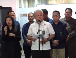 Eks Pejabat MA Ditetapkan Kejagung Jadi Tersangka, Uang Rp920 M dan Emas Disita