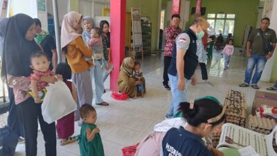 Tangani Stunting, Dinsos P3AKB Sanggau Bagikan Makanan Tambahan di Lima Kecamatan Prioritas