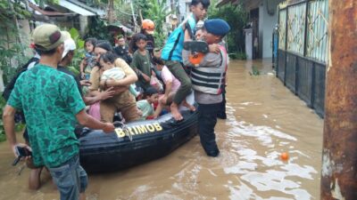 Polri terjunkan 200 Personel Bantu Evakuasi dan Penanganan Banjir di Jabodetabek