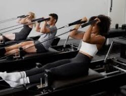 Benarkah Pilates Bisa Menyebabkan Saraf Kejepit? Simak Penjelasan Dokter Ahli