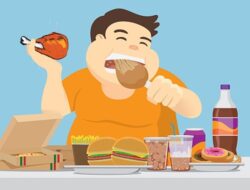 Kebiasaan-kebiasaan Setelah Makan Ini Bisa Ganggu Kesehatan, Diantaranya Tidur